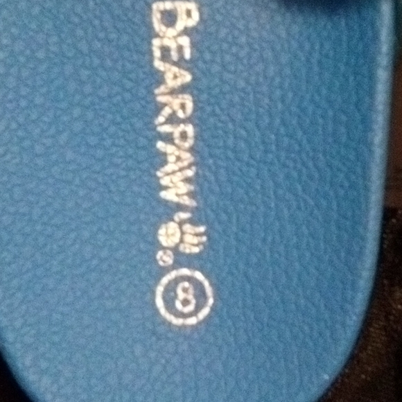 BearPaw furry blue slip ons size 8 - Picture 4 of 8